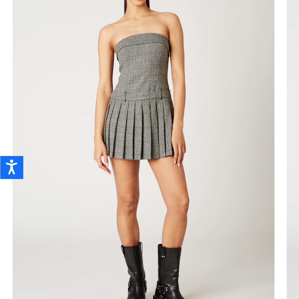 Nia Gray Strapless Pleated Mini Dress